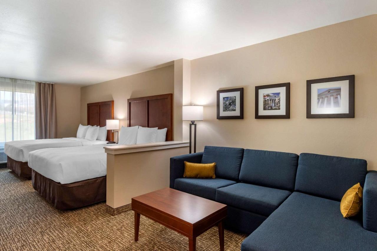 Hotel Comfort & Charlottesville